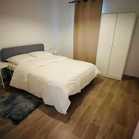 Holiday home Maison Proche De Paris Sarcelles